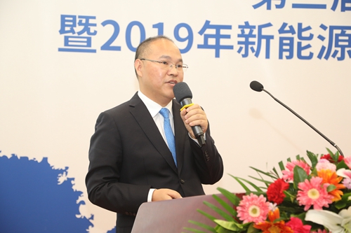 中國質(zhì)量協(xié)會CACSI測評負(fù)責(zé)人，中質(zhì)國優(yōu)研究總監(jiān)發(fā)布《２０１９年中國新能源汽車行業(yè)用戶滿意度測評結(jié)果》.jpg